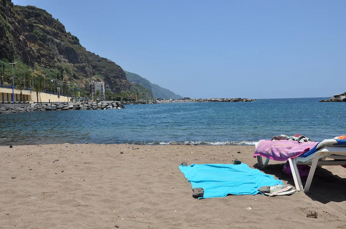 Plage de Calheta, Calheta, Madeira Archipelago, Portugal — 3