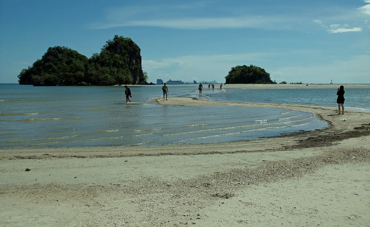 Spiaggia di Nopparat Thara, Ao Nang, Andaman Sea Coast, Thailandia
