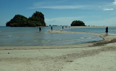 Nopparat Thara-Strand