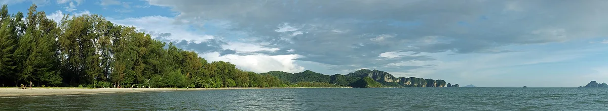 Spiaggia di Nopparat Thara, Ao Nang, Andaman Sea Coast, Thailandia — 6