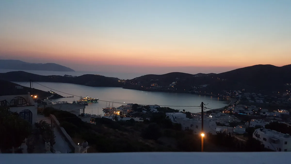 Plage de Kolitsani, Ios, Cyclades, Grèce — 3