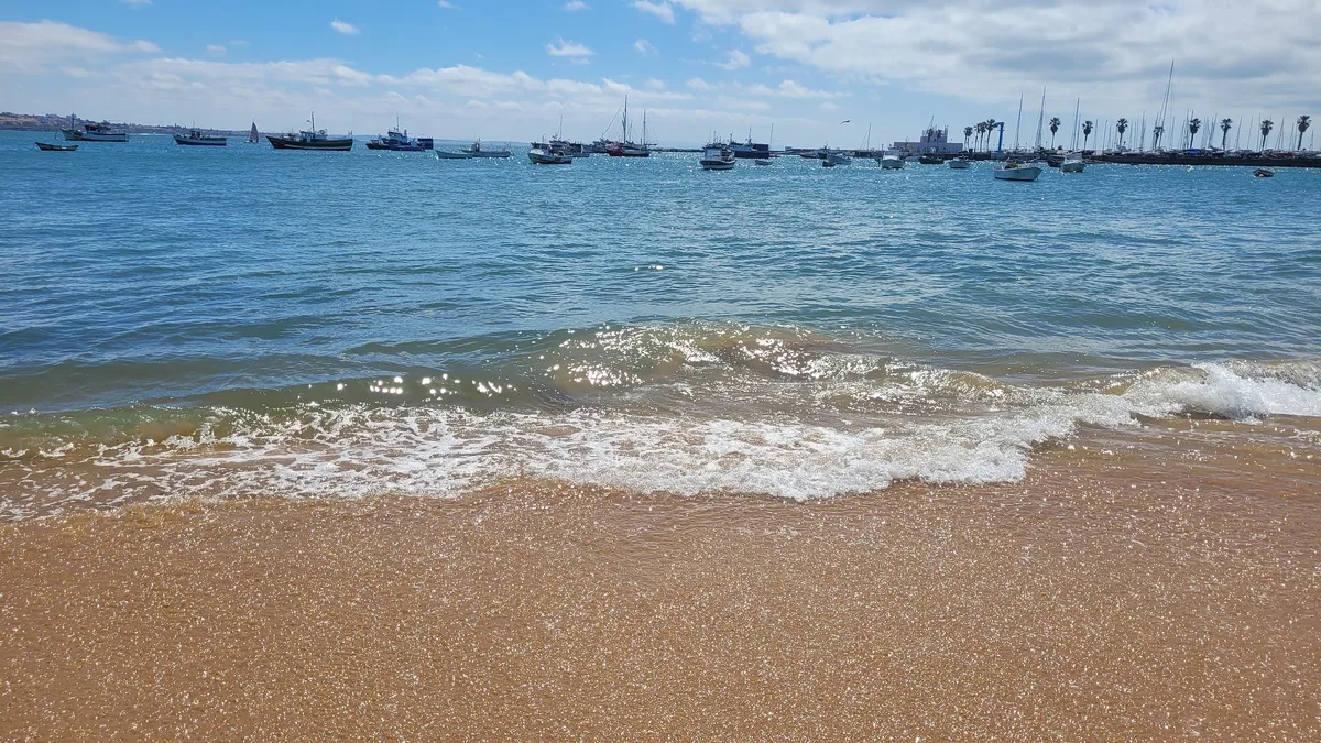 Plage de Cascais, Cascais, Portuguese Atlantic, Portugal — 6