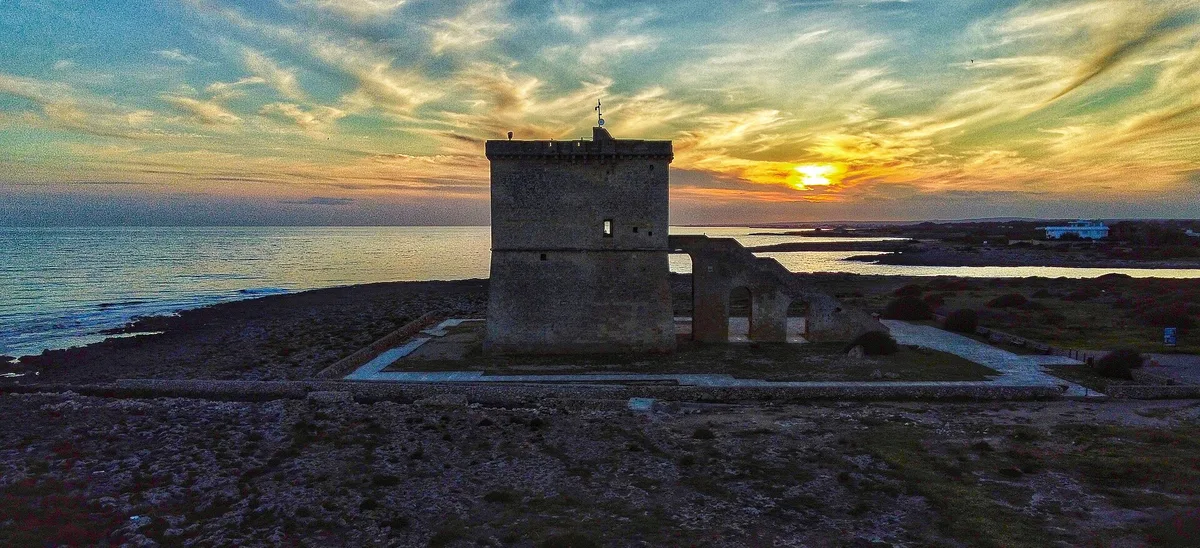 Plage de Torre Lapillo, Porto Cesareo, Puglia, Italie — 5