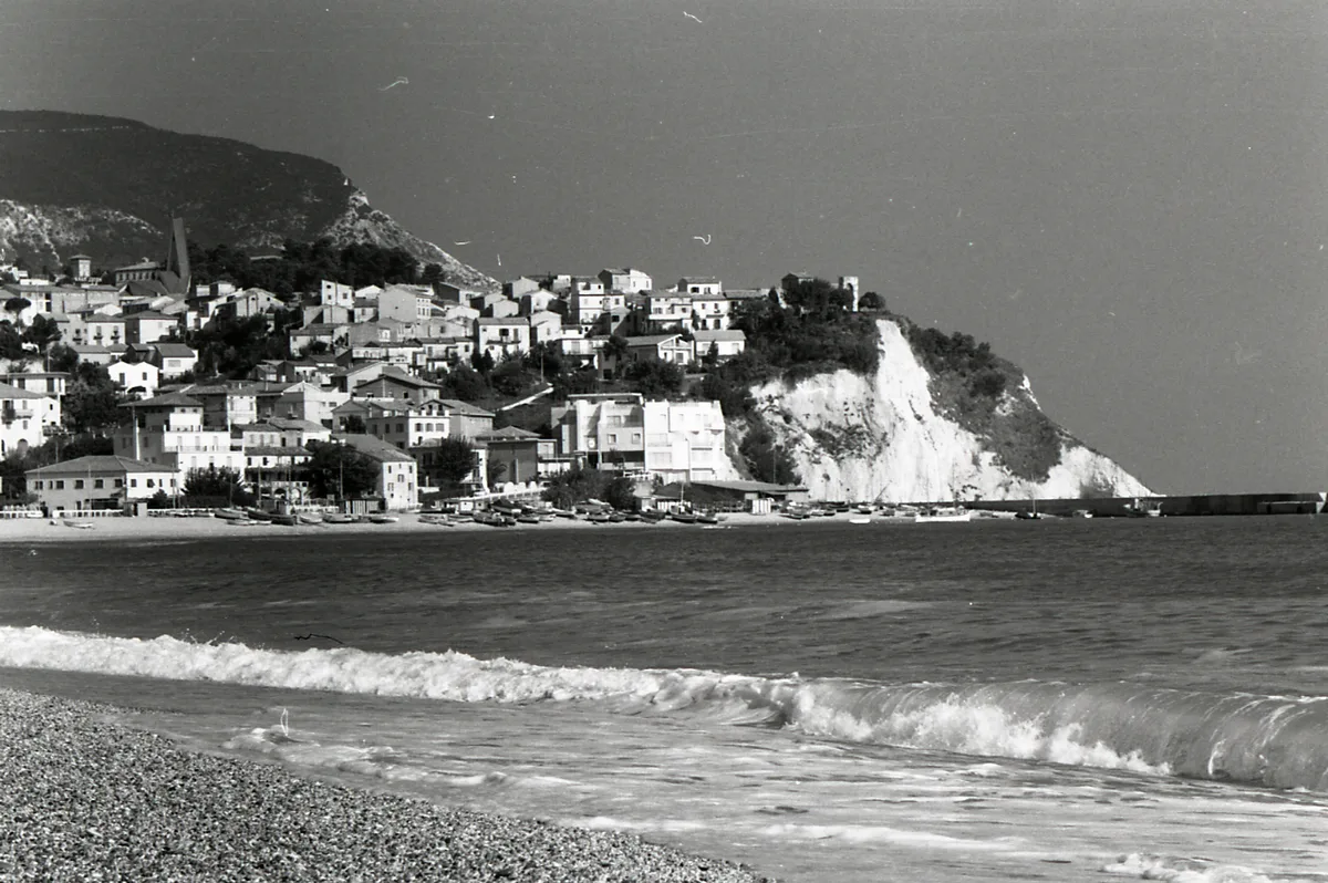 Numana Bassa Beach, Numana, Marche, Italy — 4