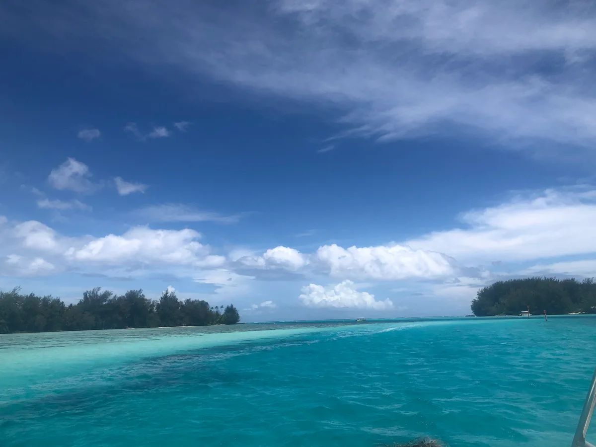 Motu Tiahura Beach, Haapiti, Society Islands, French Polynesia — 2