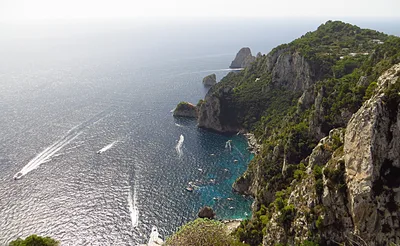 Grotta Bianca e Grotta Meravigliosa Beach