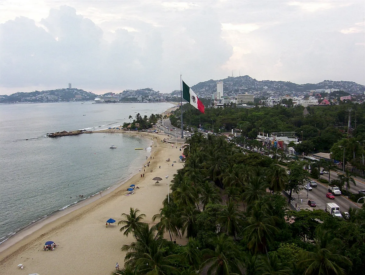 Hornos Beach, Acapulco de Juárez, Mexican Pacific, Mexico — 4