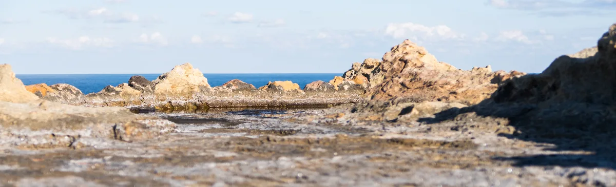 Wied l-Għajn tal-Qasam-Strand, Munxar, Maltese Islands, Malta — 6