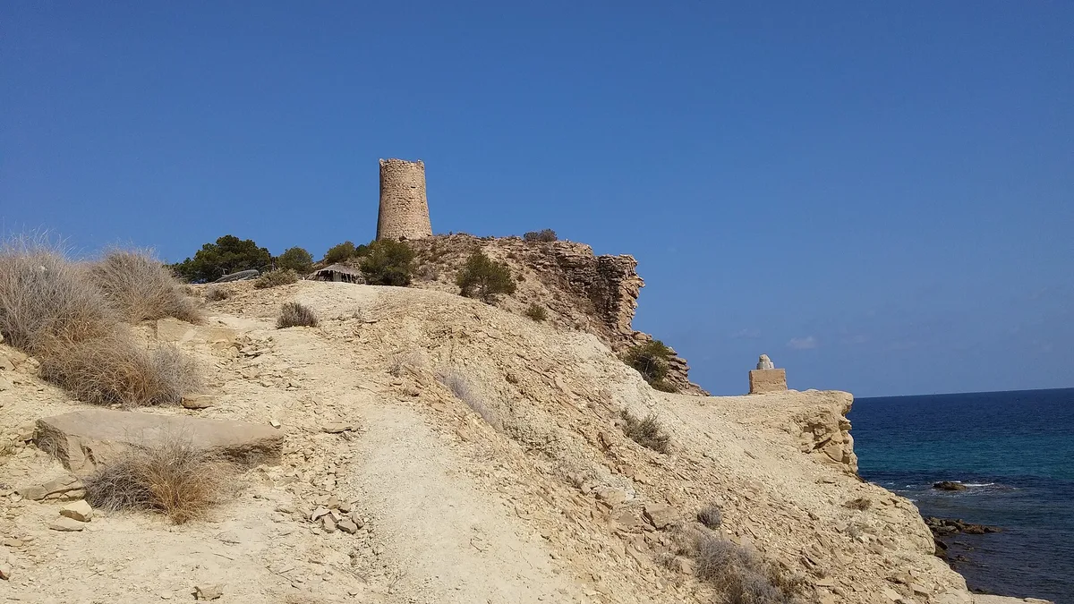 Cala El Xarco, La Vila Joiosa / Villajoyosa, Valencian Community, España — 4