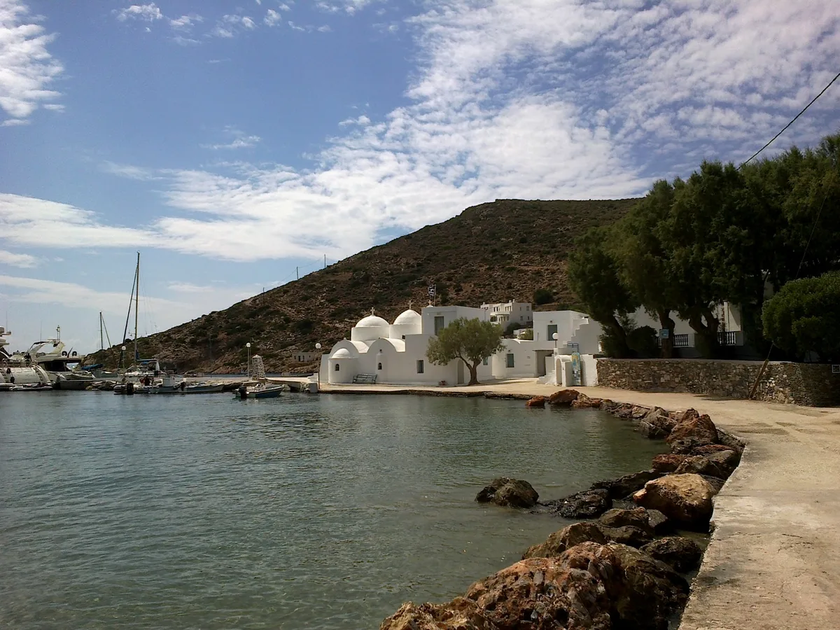 Vathy-Strand, Apollonia, Cyclades, Griechenland — 2