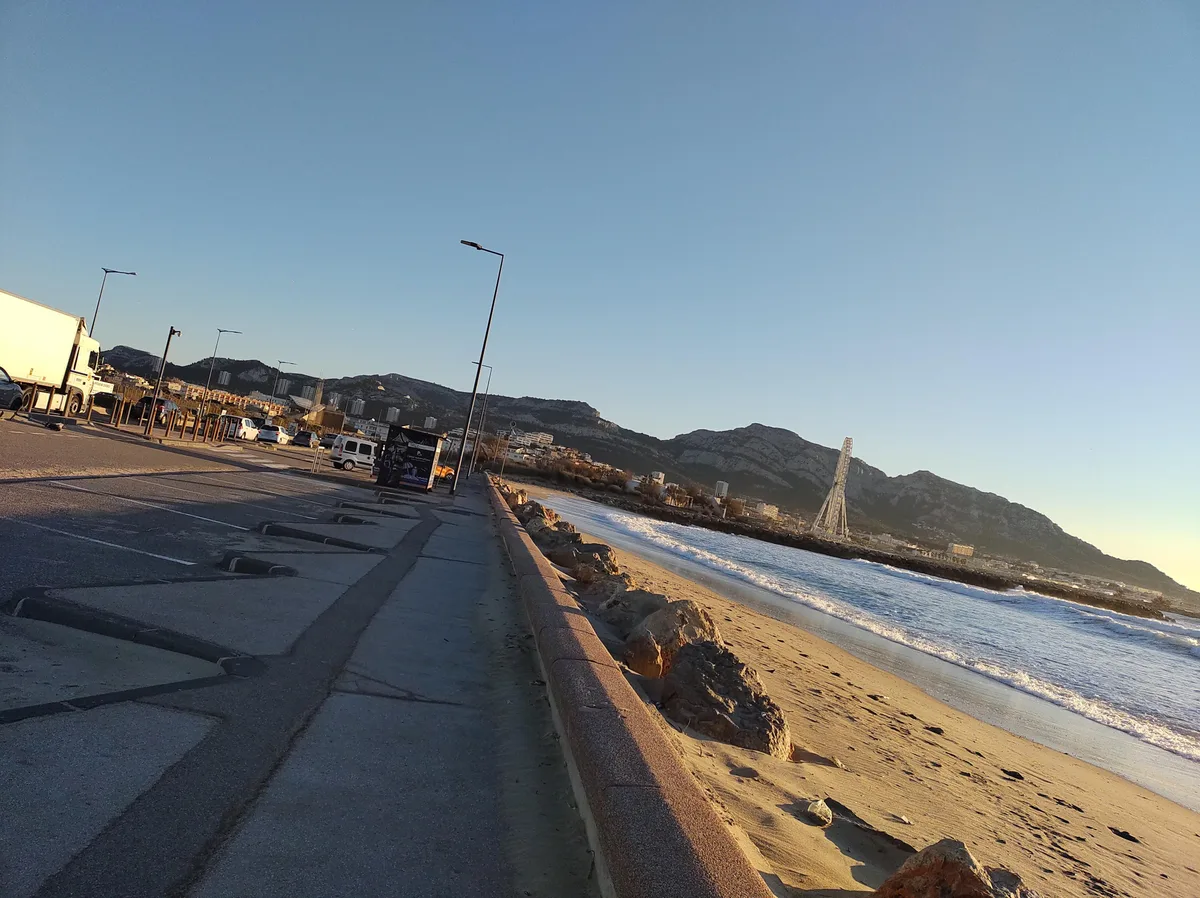 Plage du Prado, Marseille, Provence-Alpes-Côte d'Azur, France — 6