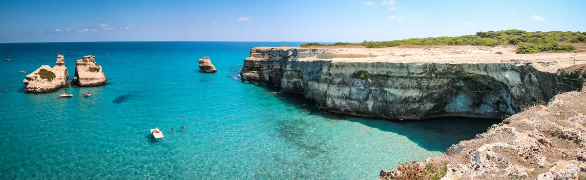 Plage de Torre dell'Orso, Melendugno, Puglia, Italie — 6