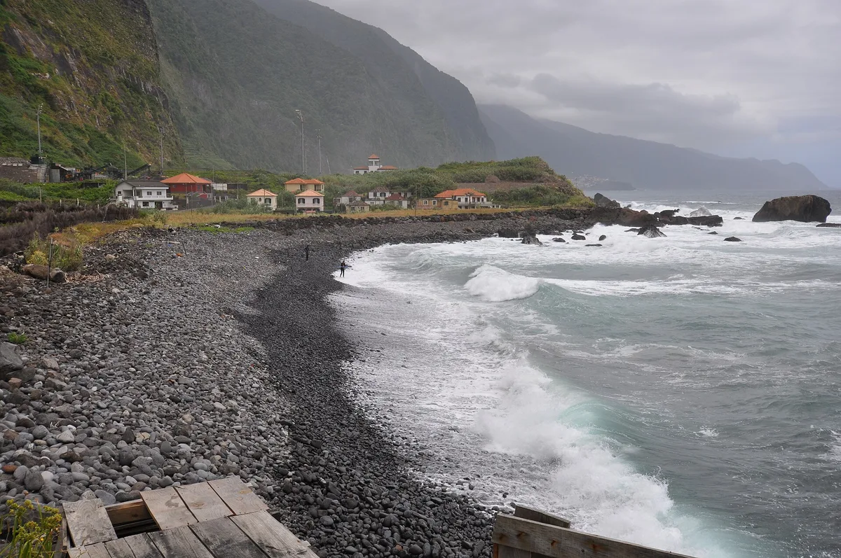 Piscina Natural do Sítio da Fajã da Areia-Strand, São Vicente, Madeira Archipelago, Portugal — 2