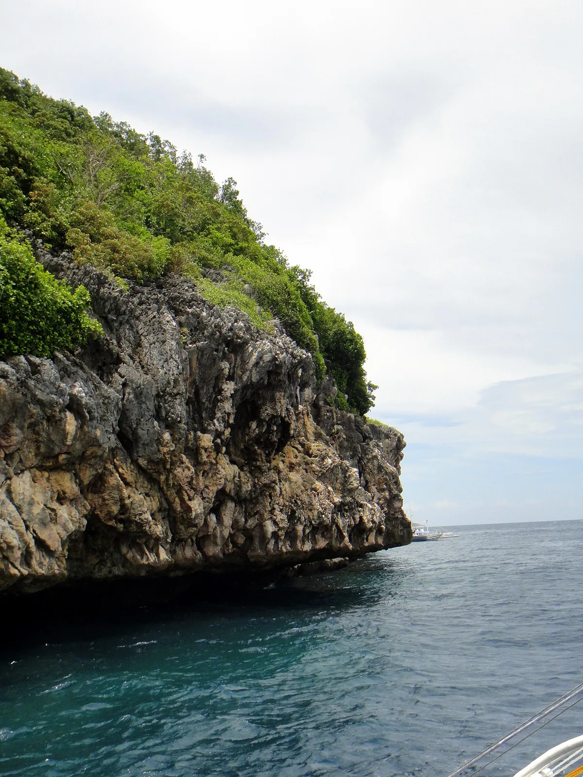Gato Island Beach, Daanbantayan, Central Visayas, Philippines — 4