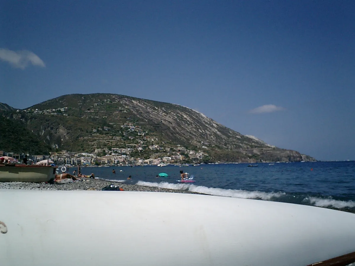 Plage de Canneto, Lipari, Sicily, Italie — 4