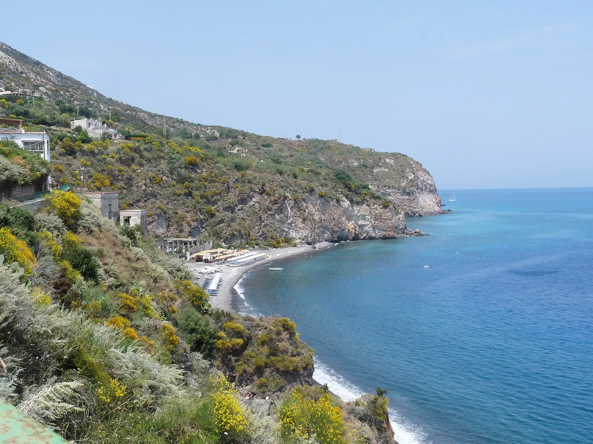 Plage de Canneto, Lipari, Sicily, Italie — 6