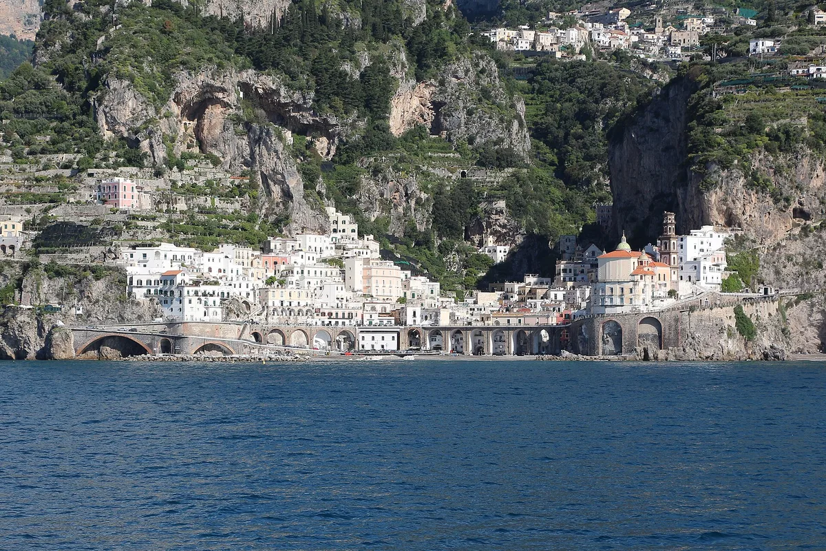 Plage d'Atrani, Atrani, Campania, Italie — 2