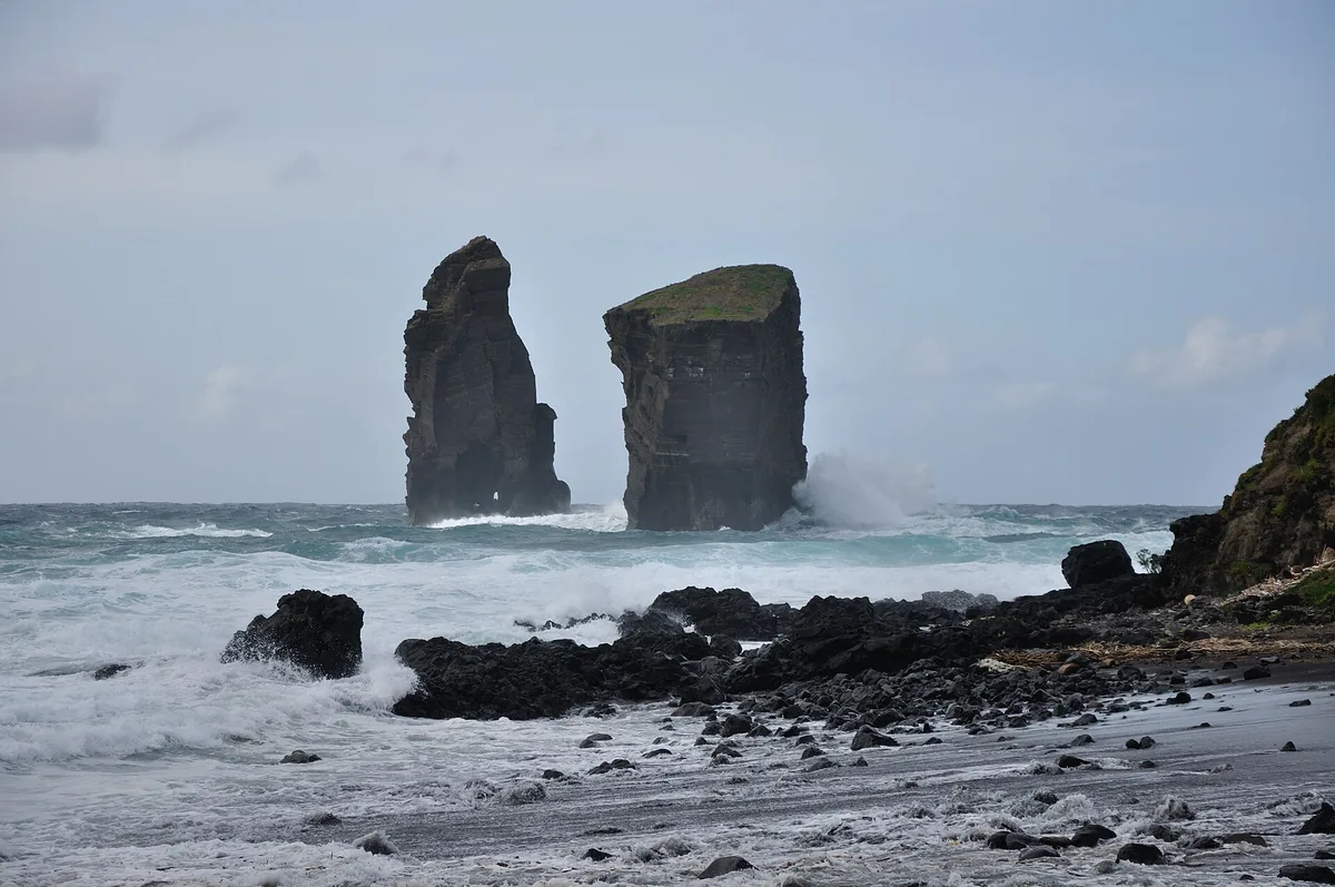 Plage des Mosteiros, Ponta Delgada, Azores, Portugal