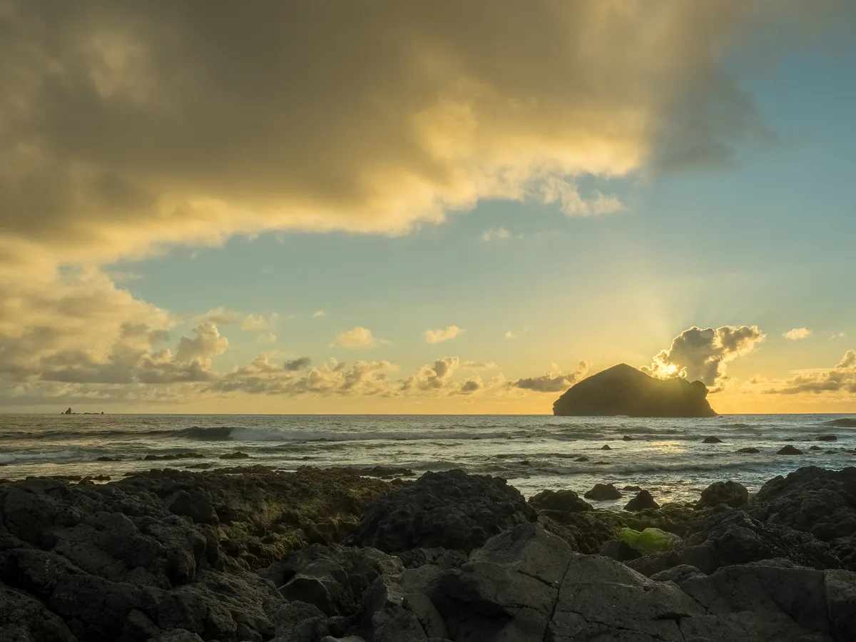 Plage des Mosteiros, Ponta Delgada, Azores, Portugal — 4