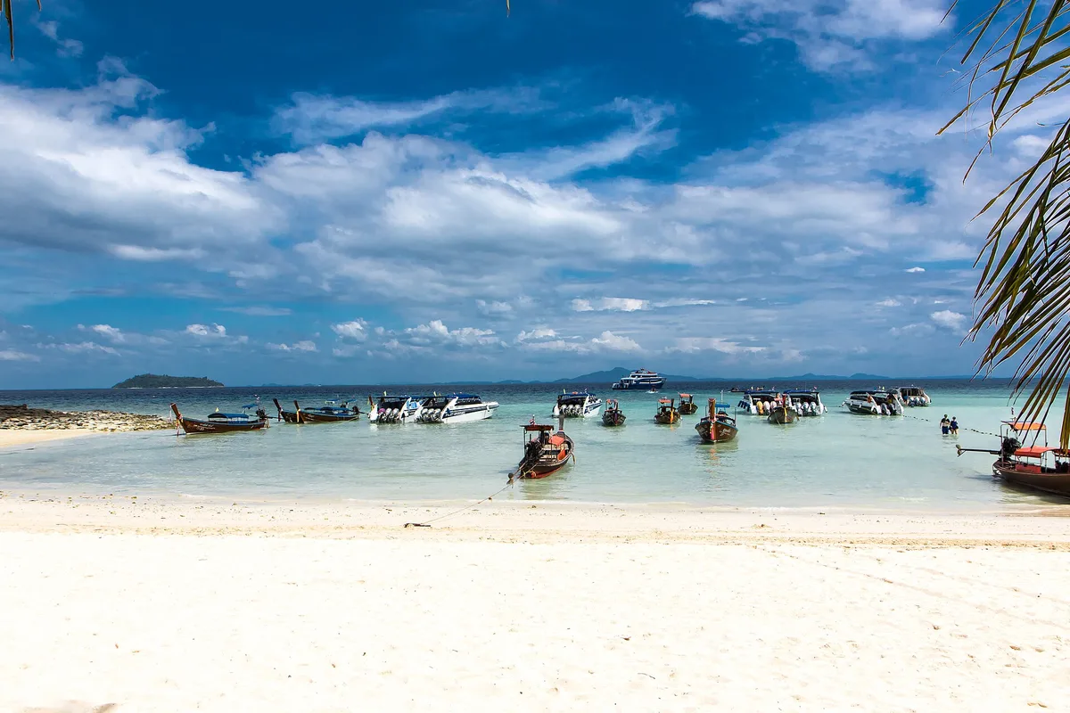 Laem Thong-Strand, Ao Nang, Andaman Sea, Thailand — 3
