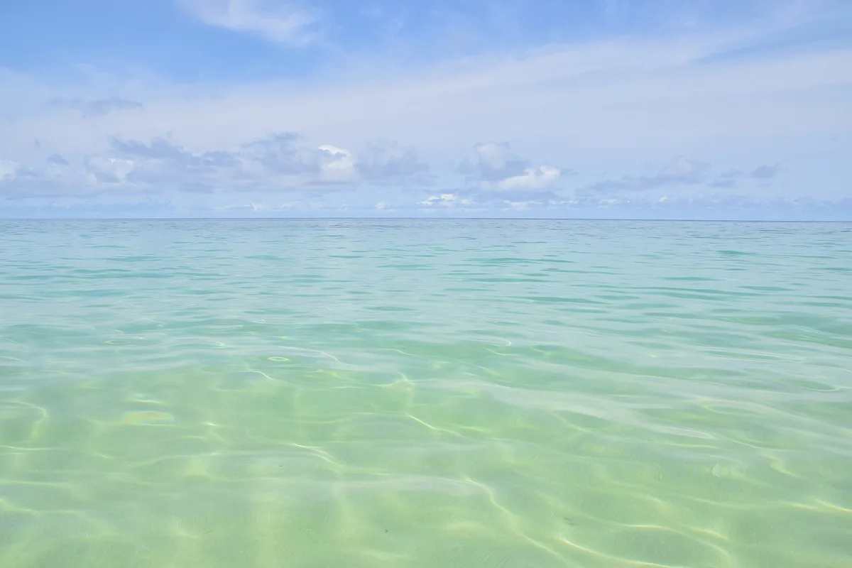 Praia de Miyara Bay, Ryukyu Islands, Japan — 4