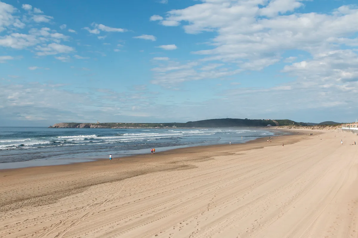 Praia de Salinas, Castrillón, Asturias, Espanha — 4