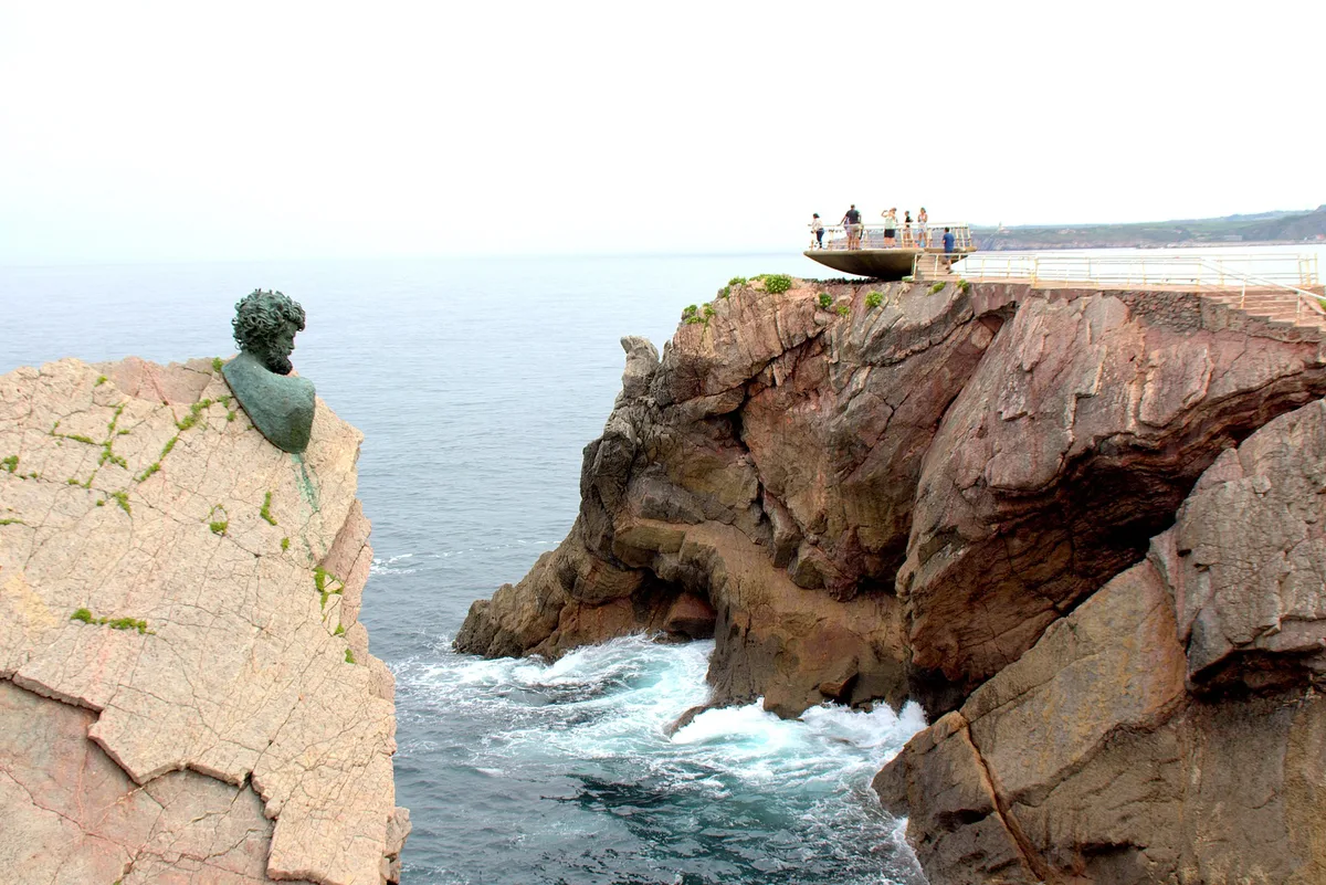 Praia de Salinas, Castrillón, Asturias, Espanha — 3