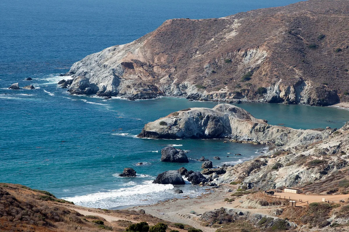 Playa de Shark Harbor, Los Angeles, California Islands, Estados Unidos — 4
