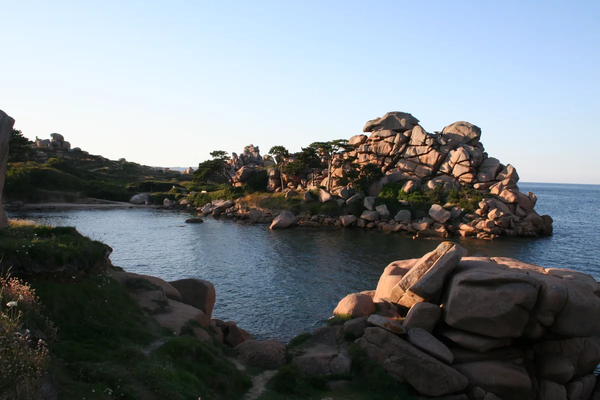 Pors-Rolland-Strand, Trégastel, Brittany, Frankreich — 2
