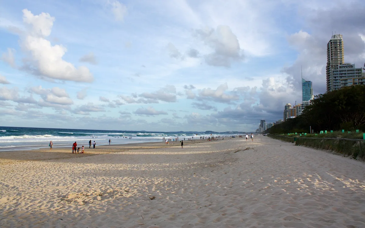 Plage de Surfers Paradise, City of Gold Coast, Australian East Coast, Australie — 4