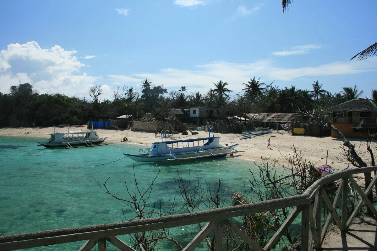 Plage de Tambisaan, Malay, Philippine Islands, Philippines — 3