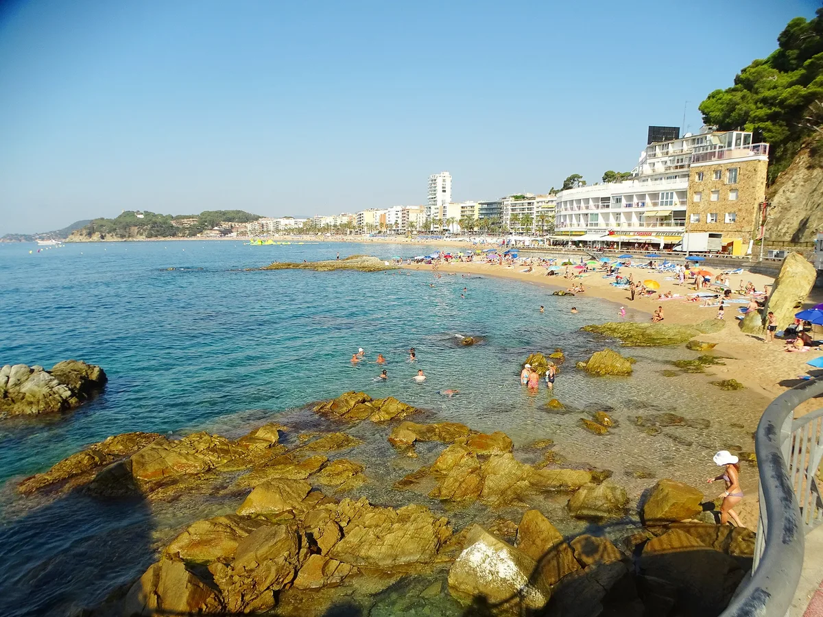 Cala dels Frares Beach, Lloret de Mar, Spanish Mediterranean, Spain — 5