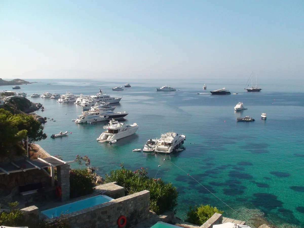 Plage de Psarou, Cyclades, Grèce — 2