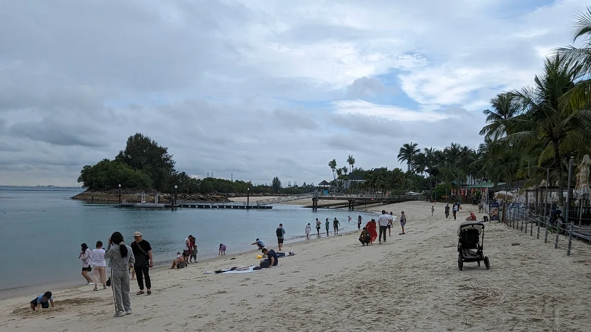 Siloso Beach (Wavehouse section), Sentosa, South China Sea, Singapore — 4