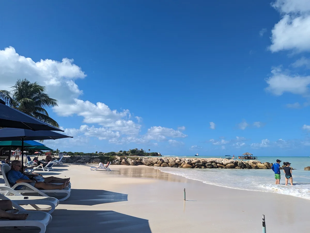 Dickenson Bay-Strand, Saint John, Lesser Antilles, Antigua and Barbuda — 5