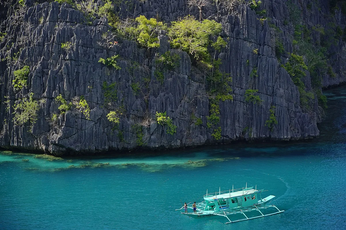 Plage de Cayangan, Coron, MIMAROPA, Philippines — 4