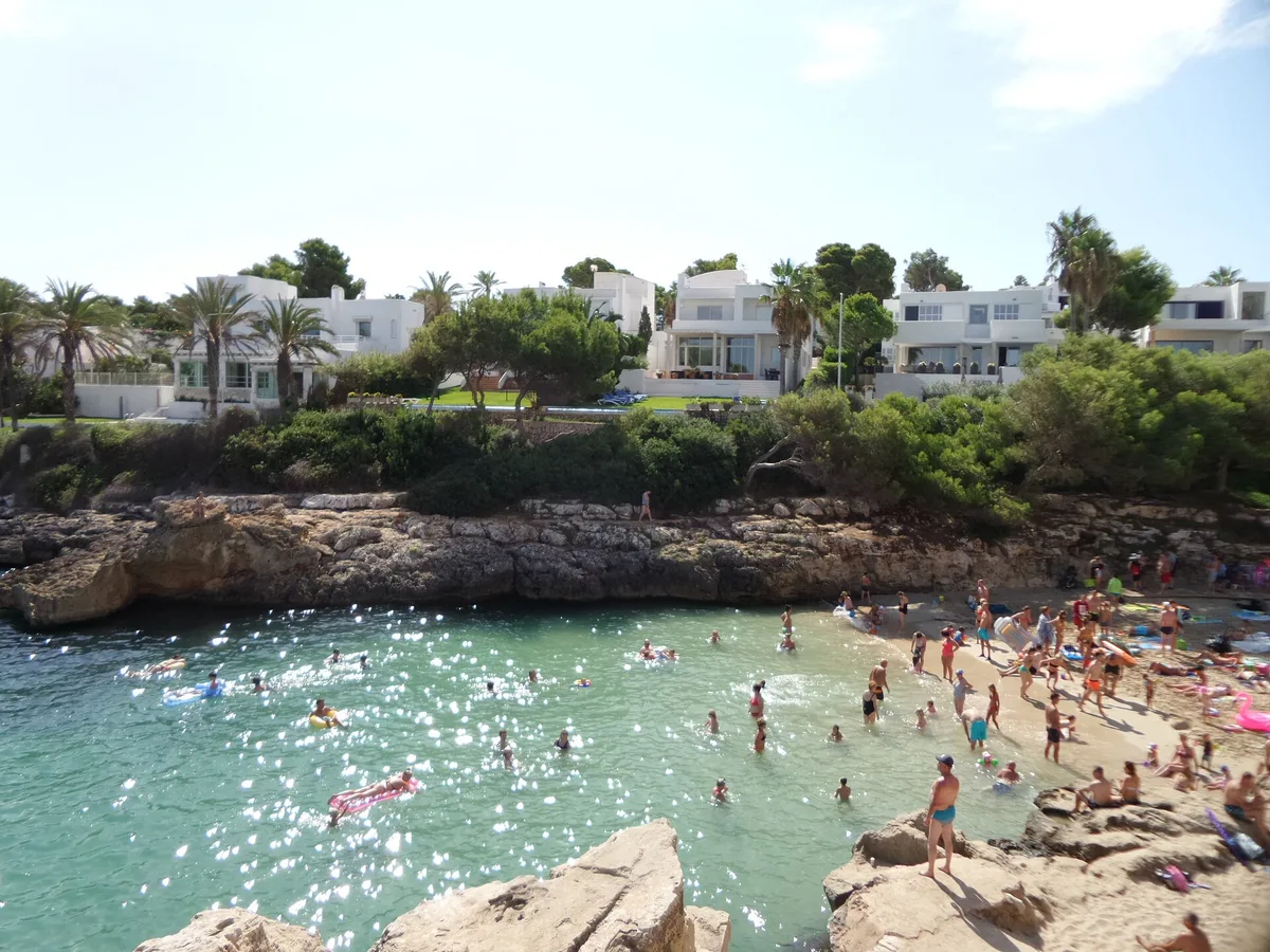 Plage de Caló d'es Pou, Santanyí, Balearic Islands, Espagne — 2