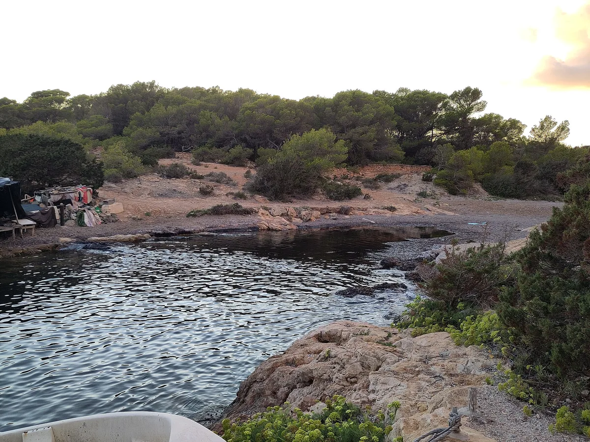 Playa de Es Torrent, Sant Josep de sa Talaia, Balearic Islands, España — 3