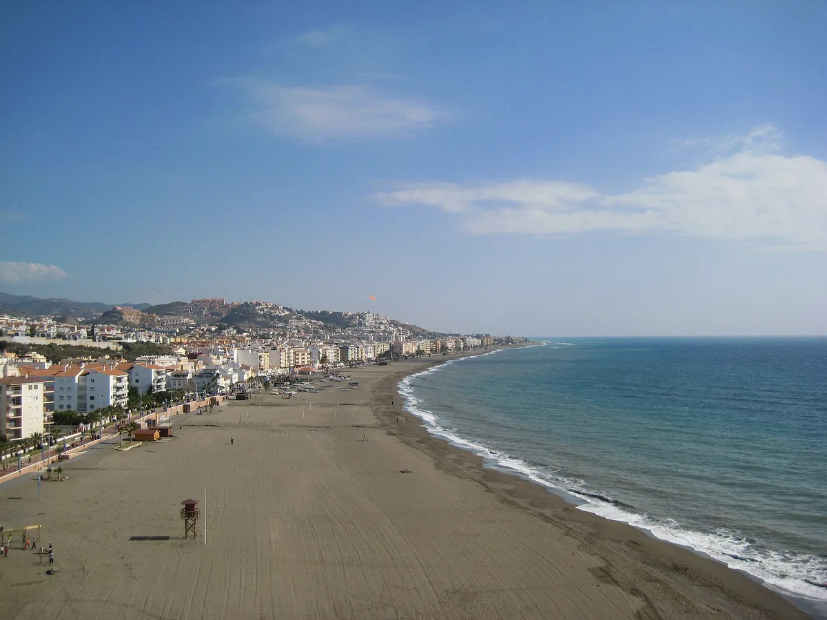 Plage de la Victoria, Cádiz, Andalusia, Espagne — 6