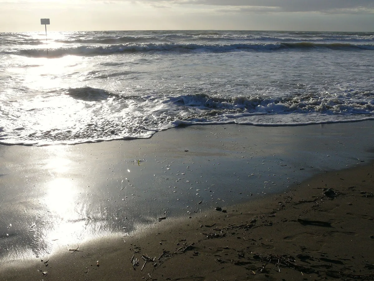 Plage de Marina di Castagneto, Castagneto Carducci, Tuscany, Italie — 2
