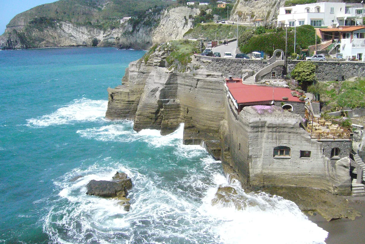 Playa de Sant'Angelo, Serrara Fontana, Campania, Italia — 5