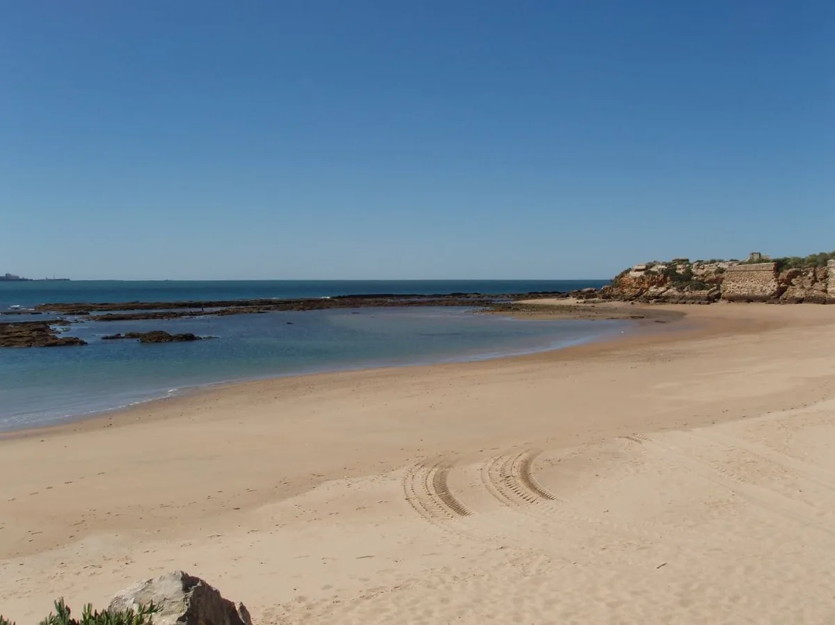 Playa de La Muralla, El Puerto de Santa María, Andalusia, España — 6