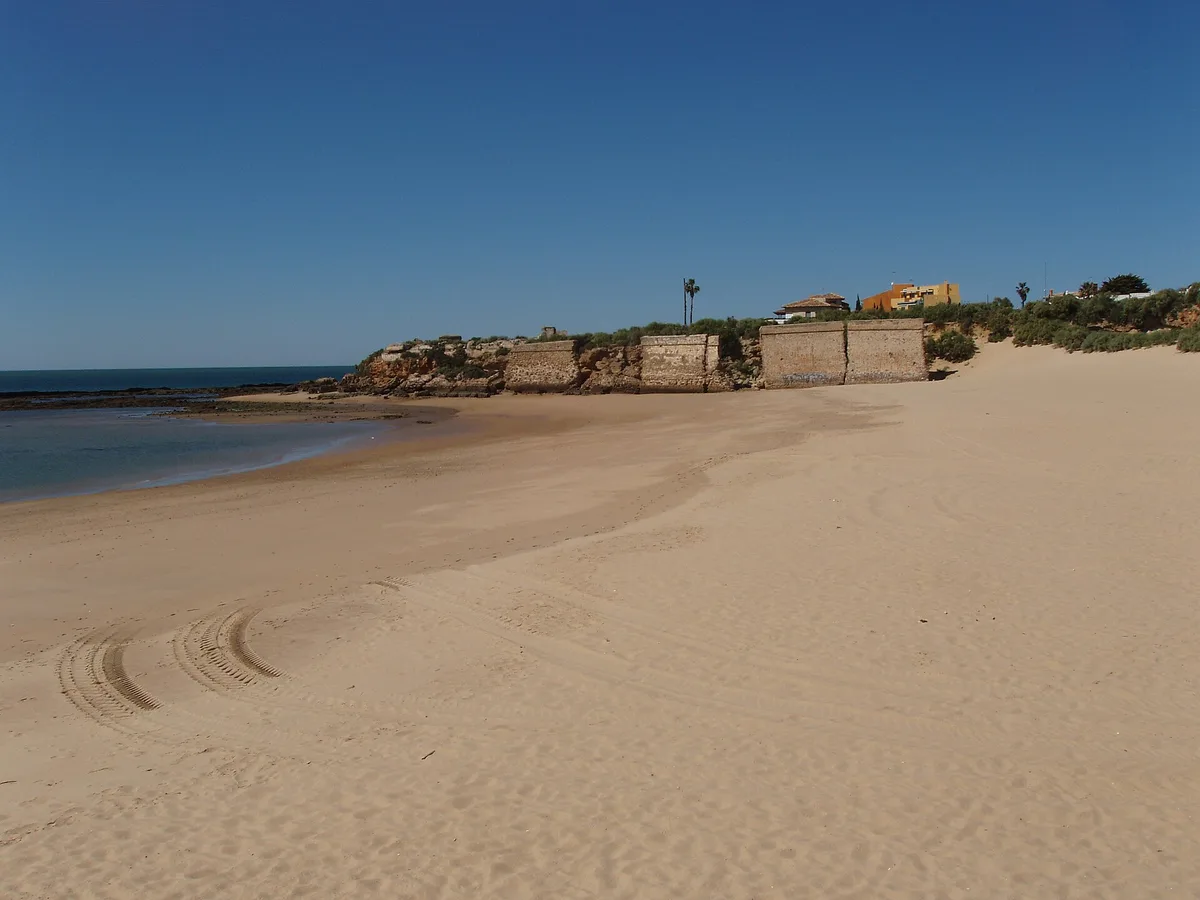 Playa de La Muralla, El Puerto de Santa María, Andalusia, España — 5