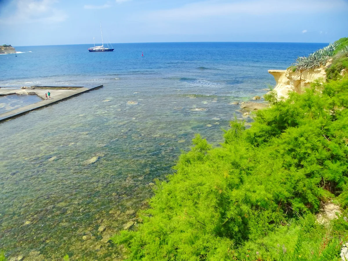 Playa de Marsalforn, Żebbuġ, Maltese Islands, Malta — 6