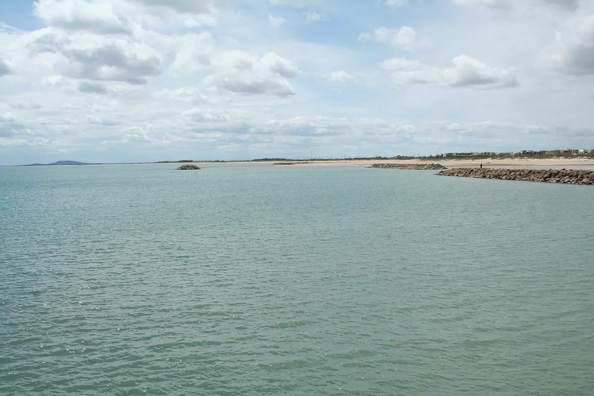 Corniche Beach, Sète, Occitanie, France — 3