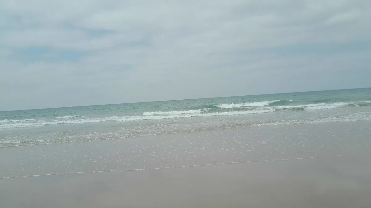 Plage de la Fontanilla, Conil de la Frontera, Andalusia, Espagne — 4