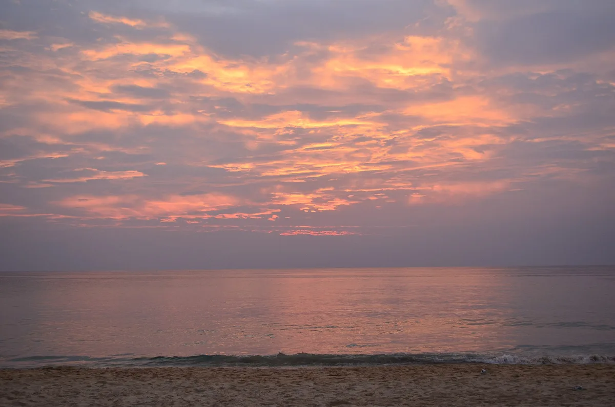 Playa de Karon, Karon, Andaman Sea, Tailandia — 4