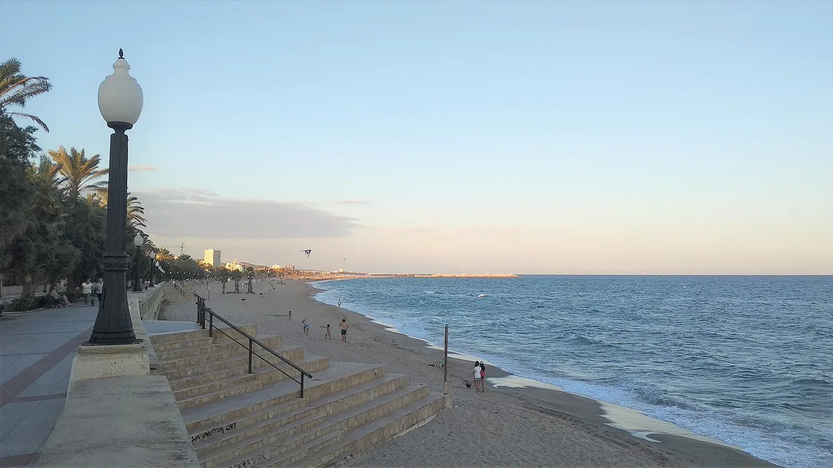 Platja de Coma-ruga, El Vendrell, Catalonia, España