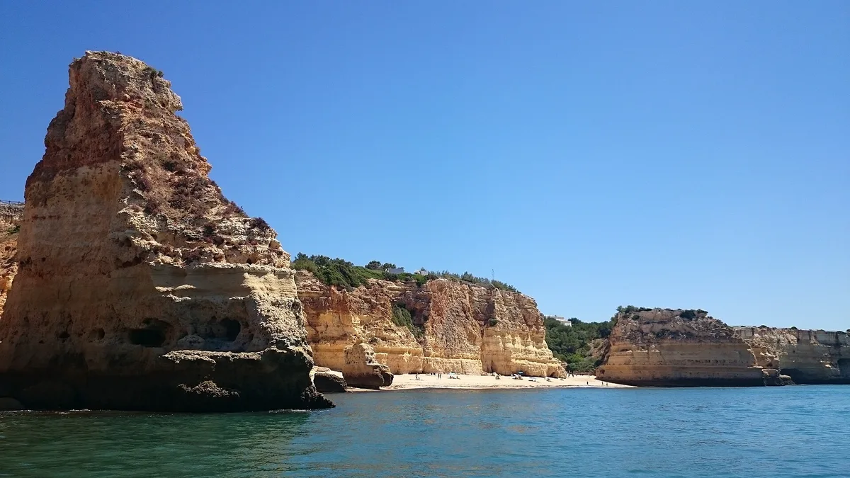 Playa de la Marinha, Lagoa, Portuguese Atlantic, Portugal — 6