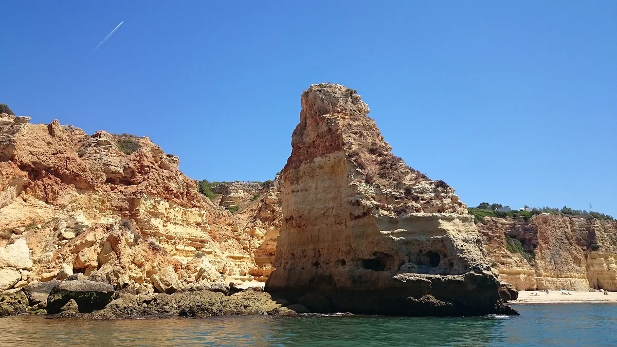 Playa de la Marinha, Lagoa, Portuguese Atlantic, Portugal — 4